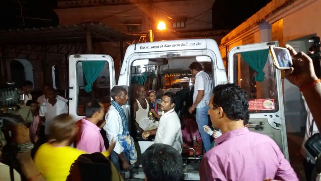 temple roof collapse in ayodhya