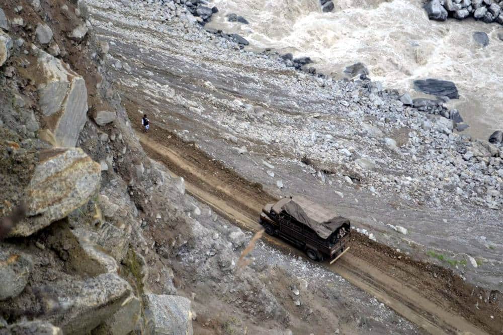 dangerous foot-road of badrinath dham
