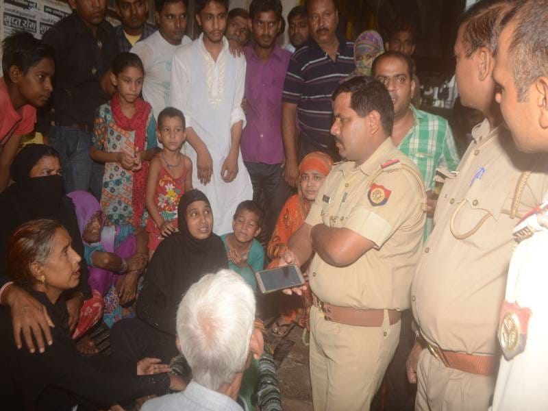 praivet aspataal ke baahar mila yuvak ka shav