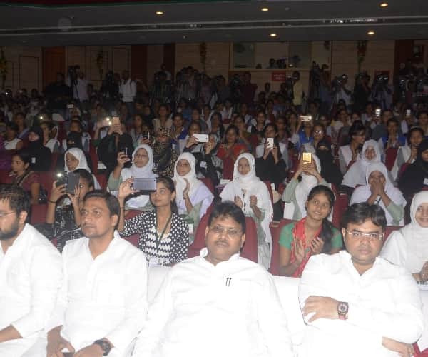 Kanya vidya dhan distribution in Lucknow.