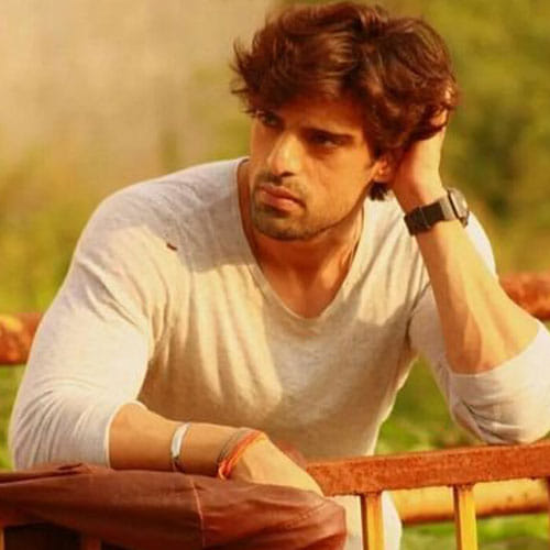 mohit malik become the lead actor in rajnikant