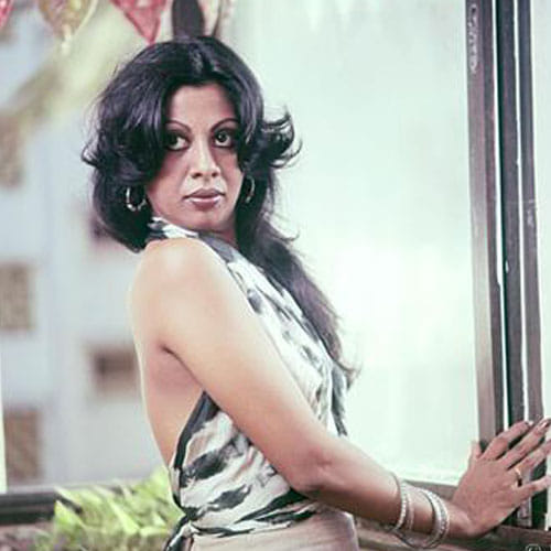 protima bedi captures the limelight by her nude running