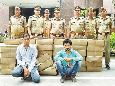 Seized 52 boxes of wine, six arrested
