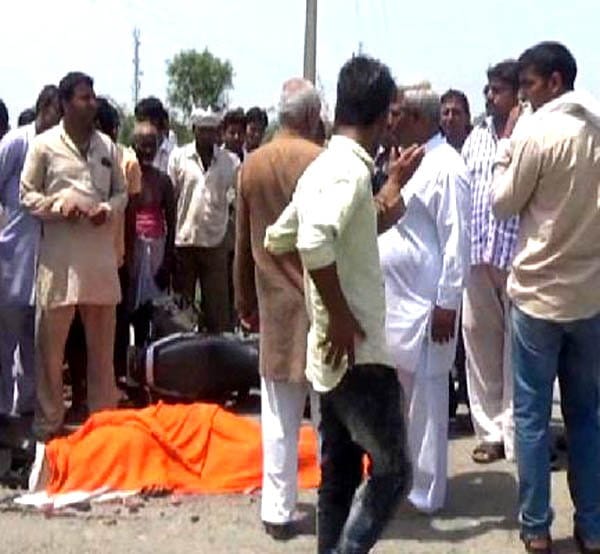 three sisters only brother died in road accident, marriage was in next two month
