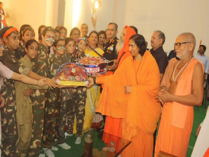 girls will go to bagha border for tieing rakhi