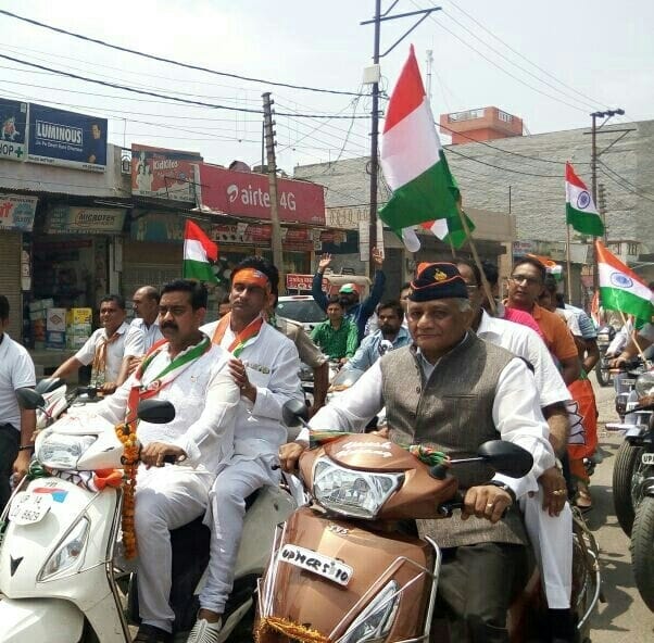 VK Singh broke the traffic rules