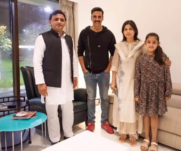  Akshay Kumar meets Akhilesh Yadav.