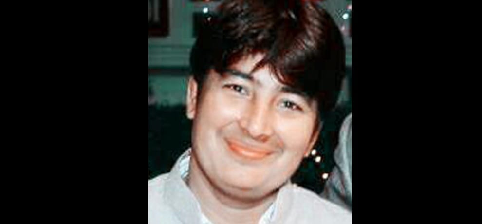 babita do not tie rakhis to brother but sisters tie rakhi to her
