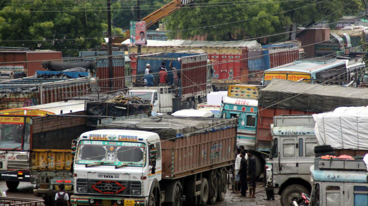 I am half-hour jam Jhansi highway Mirzapur