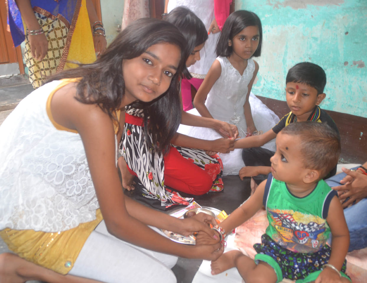 people celebrated rakshbandhan