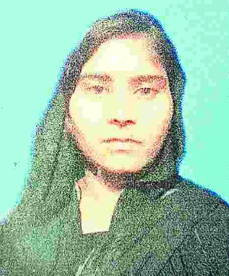 maa  ke saamne