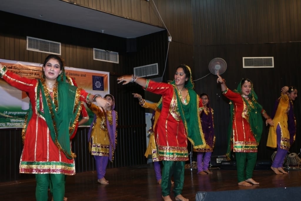 Jashn-e-Azadi in Jammu University