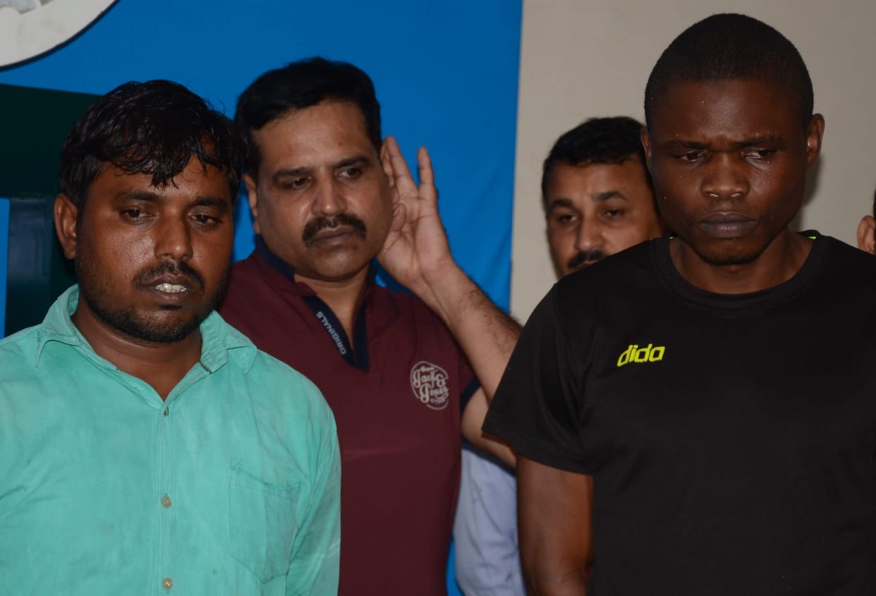 Nigerian con arrested.