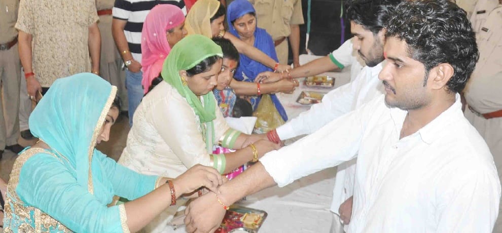 first time sisters tie rakhi to brothers in neemka jail