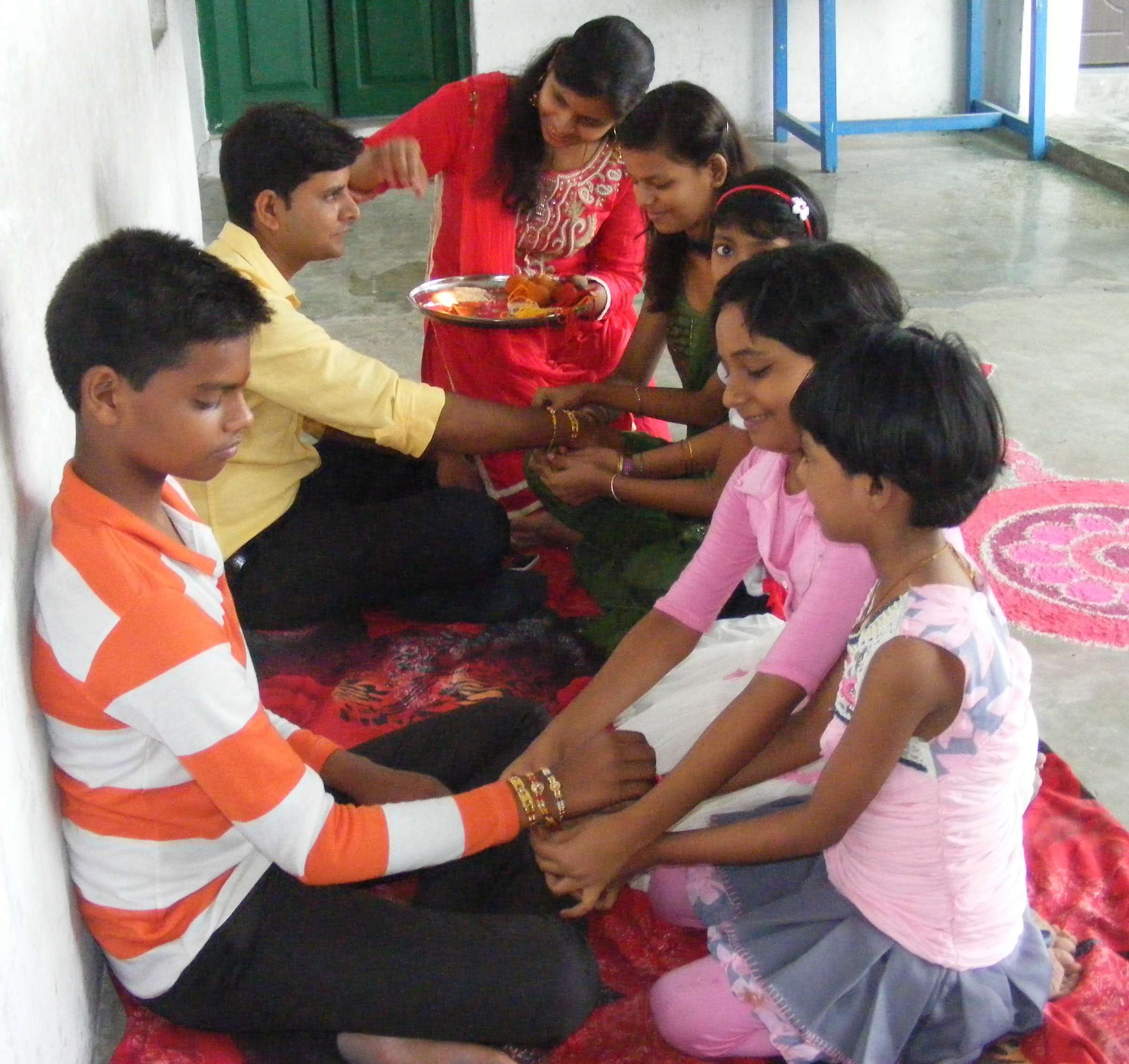 Auspicious time for raksha bandhan 2017