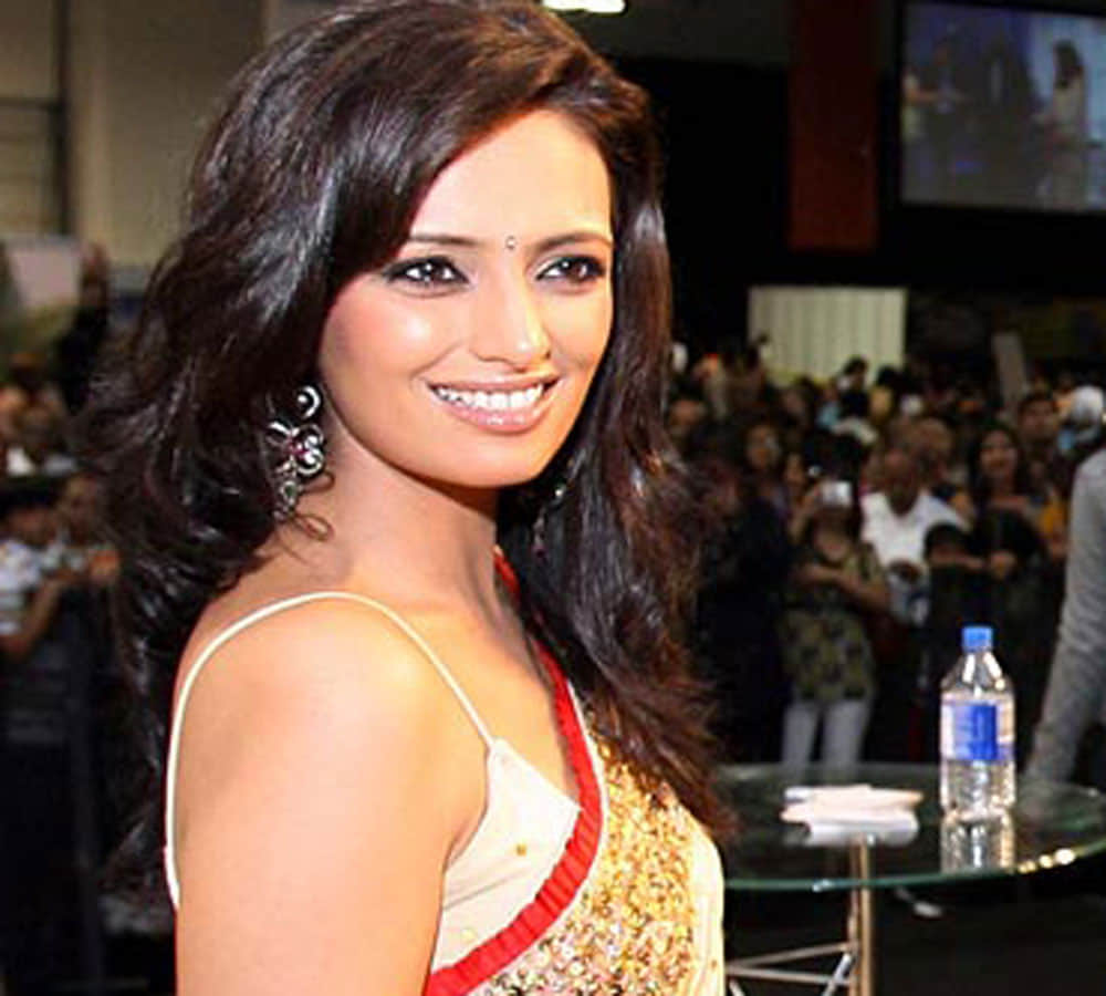 roshni chopra blessed with a baby boy reyan