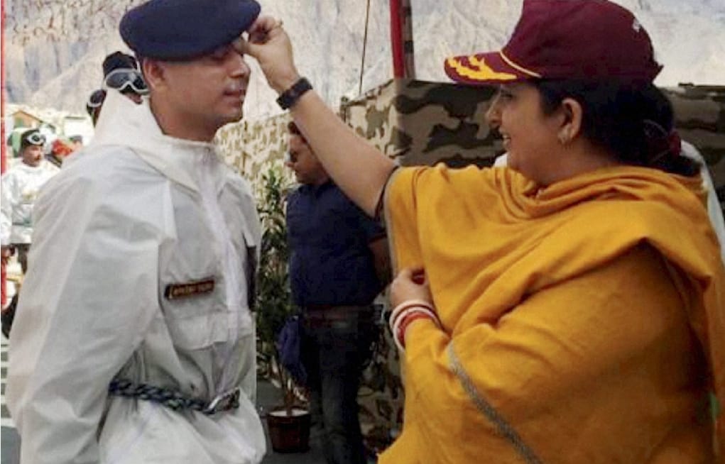 smiriti irani in siachin