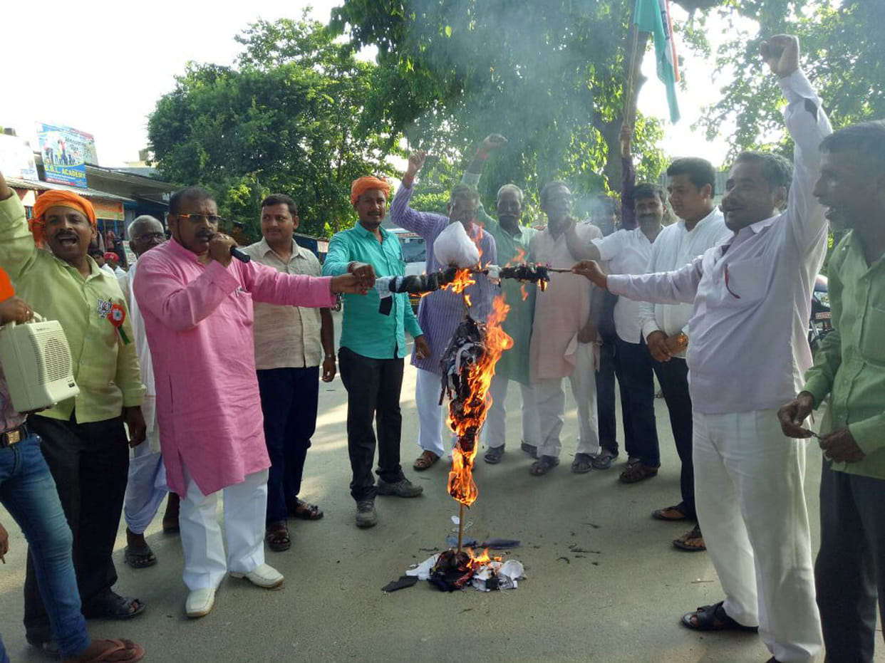Digvijay Singh's effigy