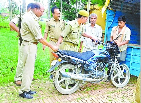Two dead in motorcycle collision, four injured