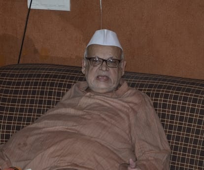 aziz qureshi praises BJP and rajnath Singh.