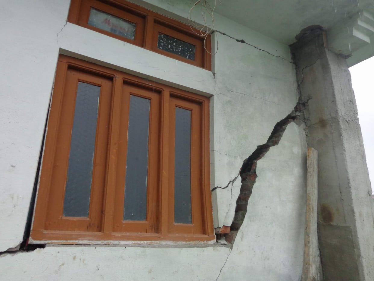 Bury Swari Barsu village from erosion threat