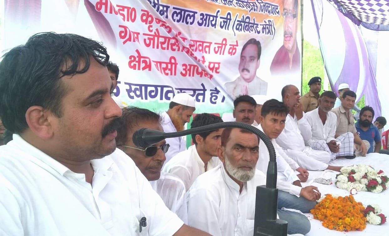 arya said cm rawat broke promise.