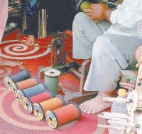 be alert, chieness rope, danger, use in market, crime, police