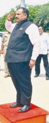 government treasury open for agra : Singhal