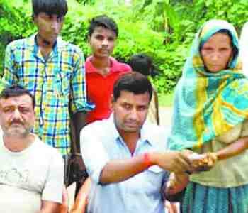 Two people,s deaths from colra, five victims