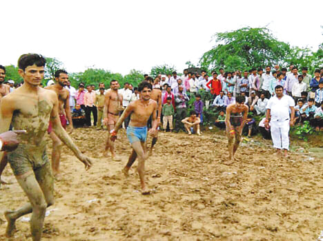 In kabaddi, teams won estuary