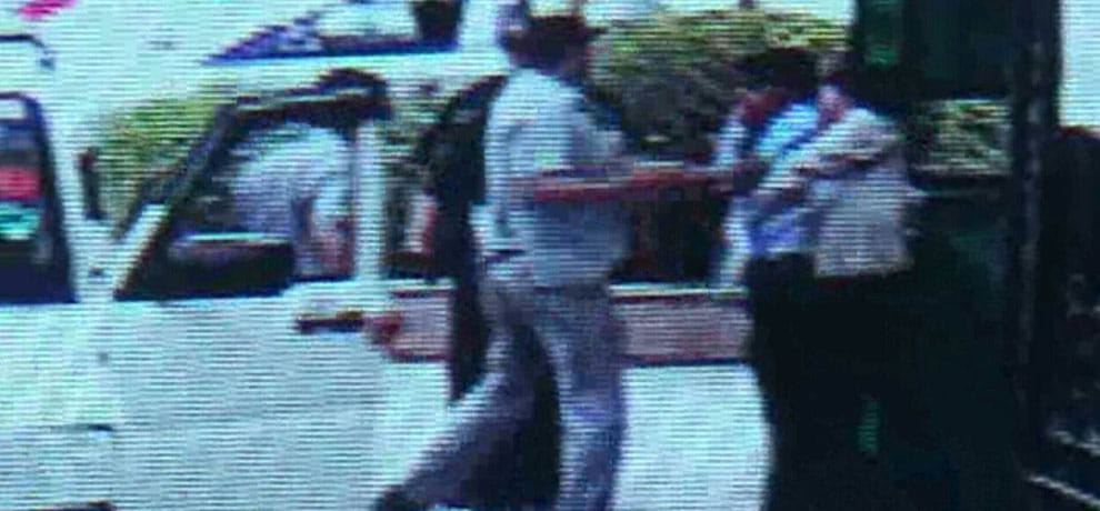 union minister mahesh sharma driver beaten security guard of society for stopping car, video viral