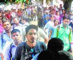 Crowd In counselling