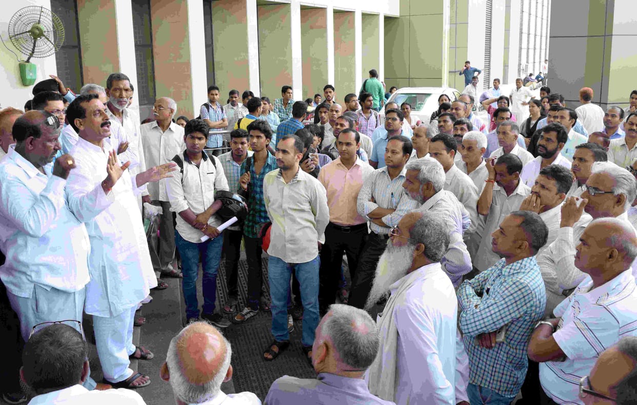 mdu, university, worker, salary, haryana, rohtak, protest, higher education, government