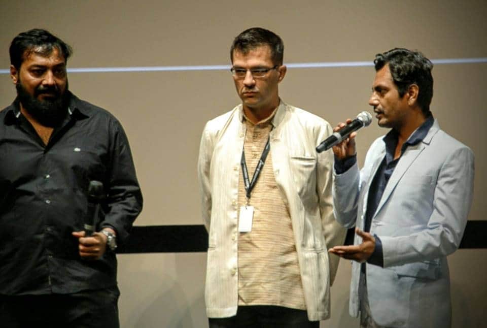 nawazuddin siddiqui celebrate with his family