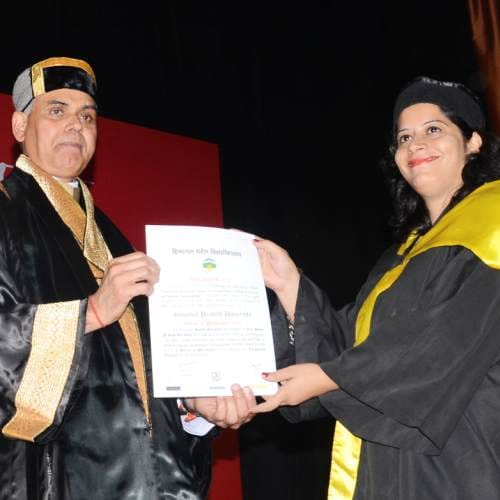 CJI Tirath Singh Thakur confers degrees in HPU convocation ceremony