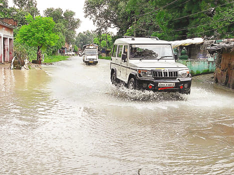 30 thousand cusecs of water was released from the Chandravl dam.