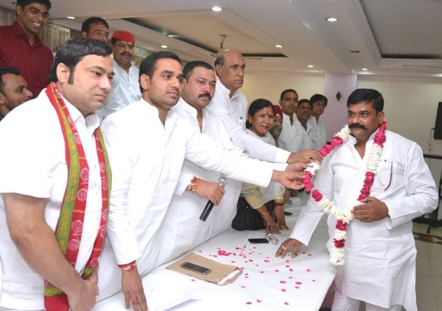 Metropolitan general secretary Narendra Chauhan