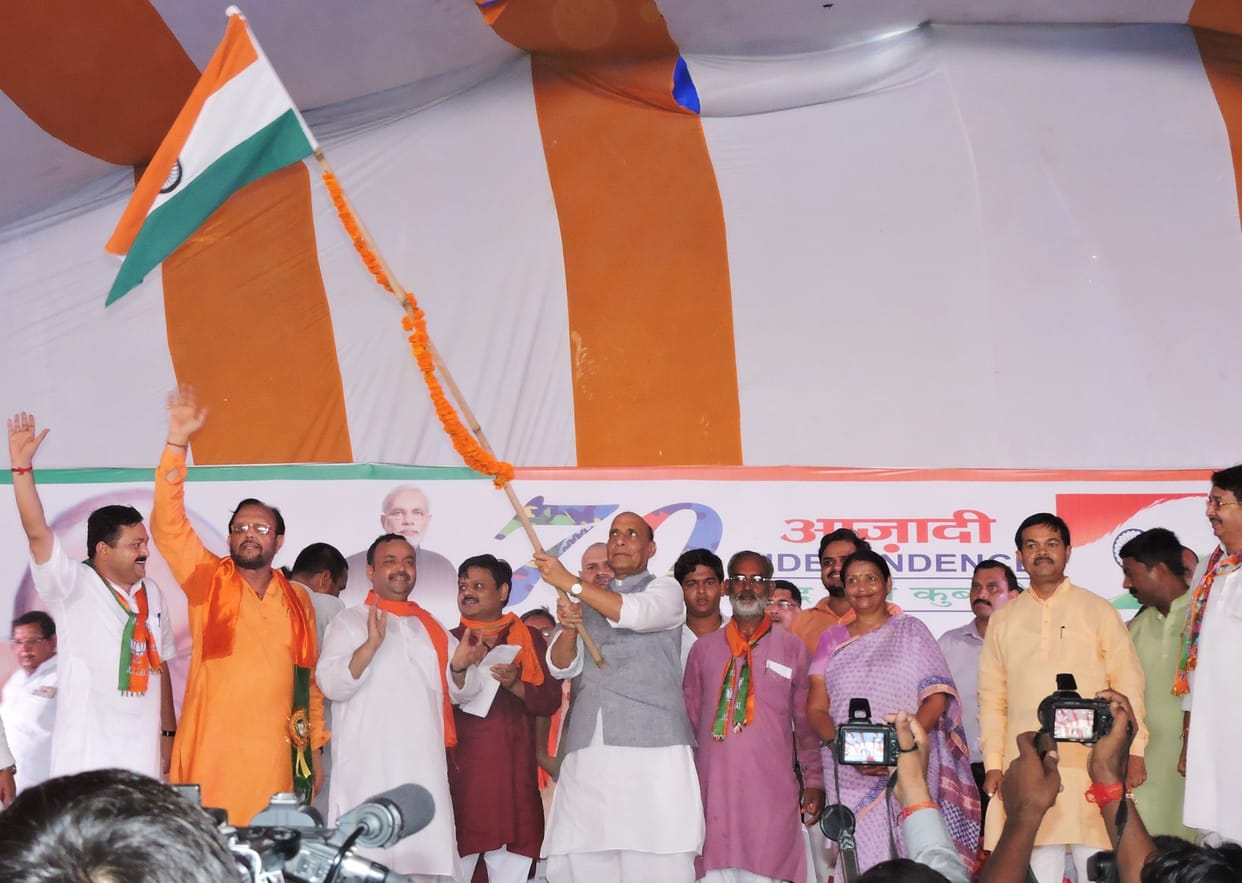 pak wants destroy kashmir:rajnath