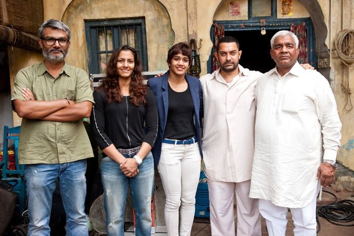aamir khan movie dangal daughters and phogat sisters posts on facebook, users comments