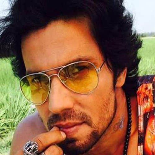 randeep hooda drive taxi before entry in bollywood