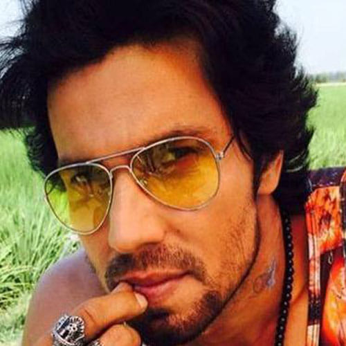 randeep hooda drive taxi before entry in bollywood