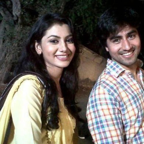 this heroine dating with her ex boyfriend's best friend