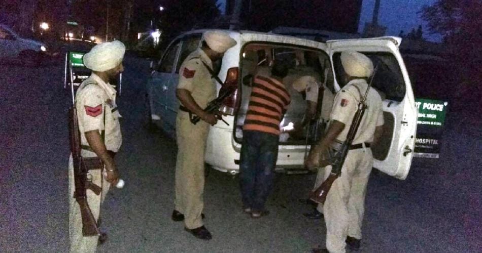highalert and tight security in gurdaspur and dinanagar after call from pakistan