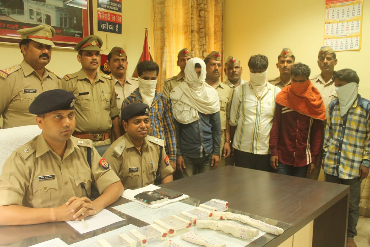 Five thieves arrested