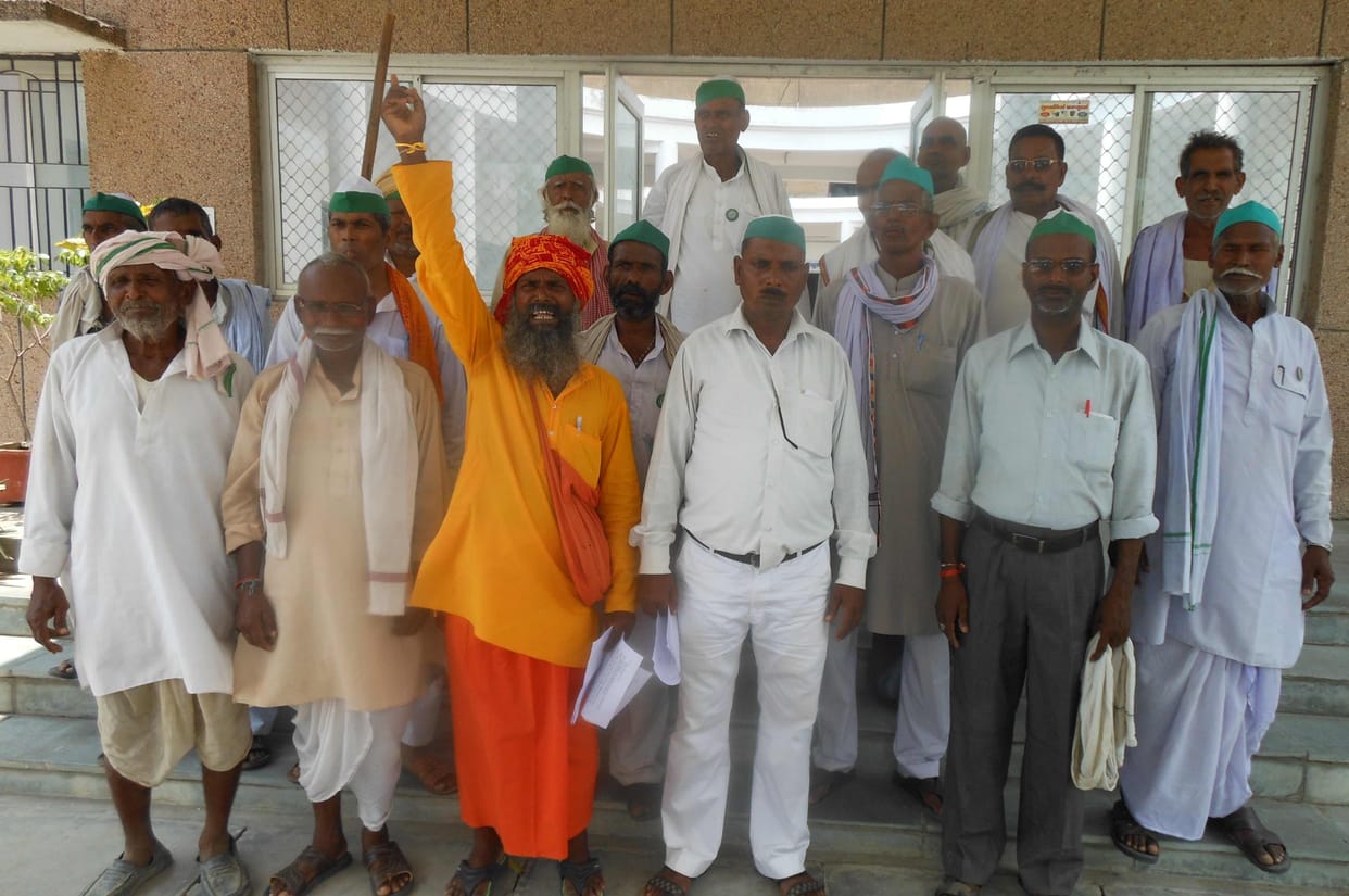 BKU activists demonstrated