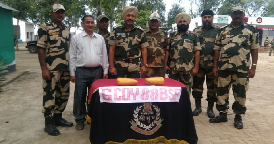 drug heroin, BSF, Indian Army, arrested drug peddlers, search movement firozpur jalandhar