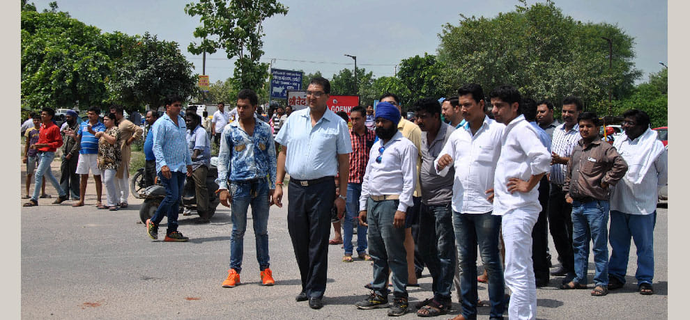 Crooks sat in the car wearing a helmet, it was a massive encounter in filmy style
