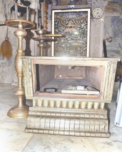  temples on target, police oblivious