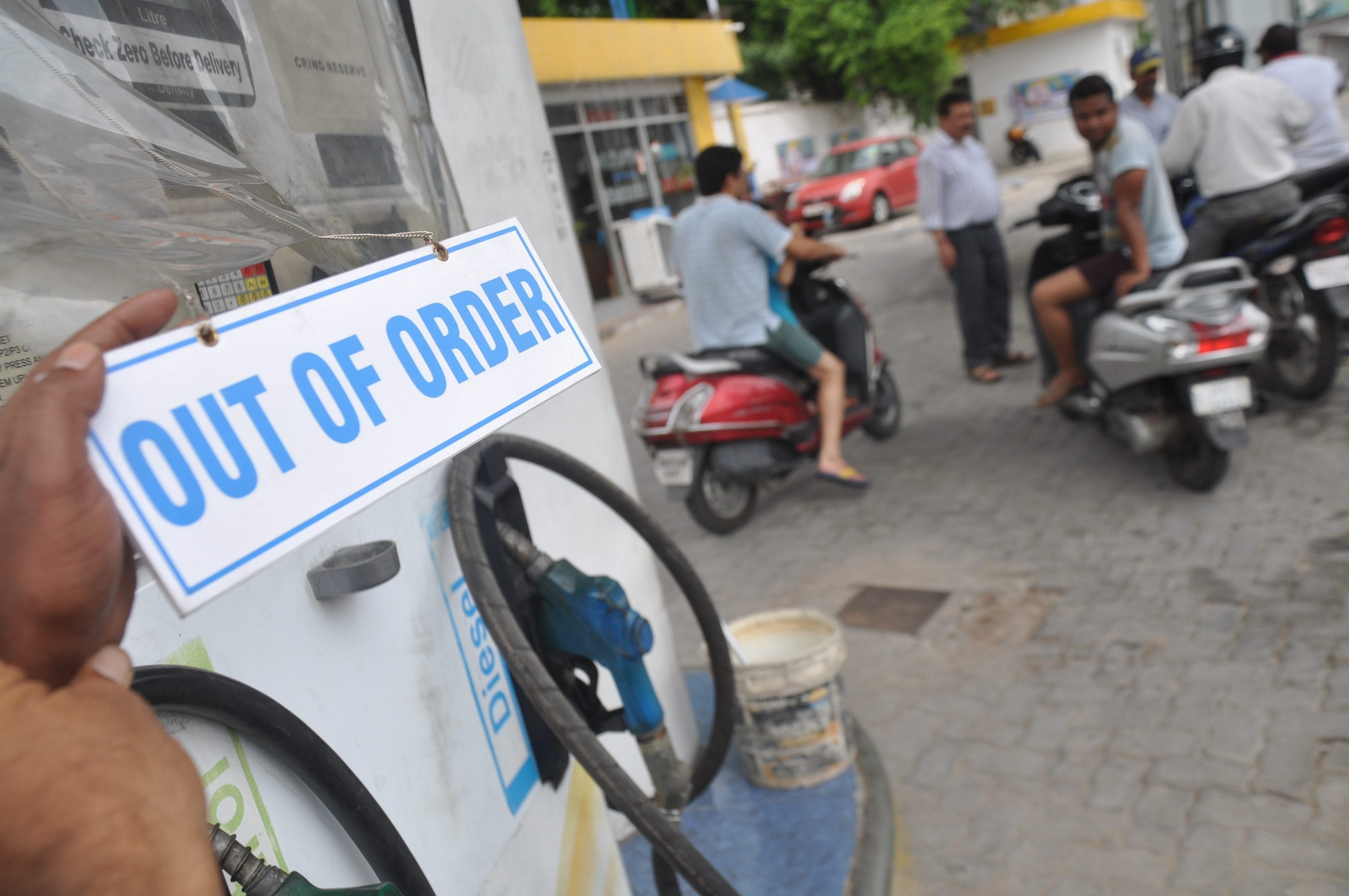 Tanker drivers strike in j&k