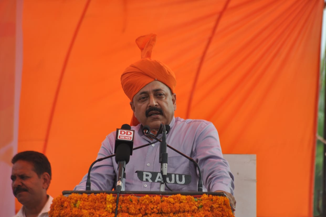 pmo minister dr jitedra singh speakes  a